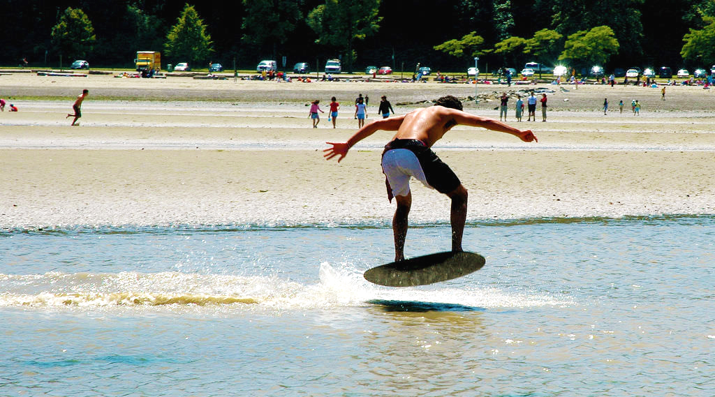 Flat boarding during low tide at Spanish banks