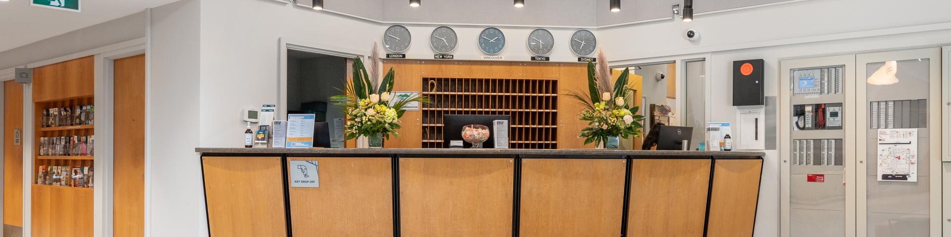 Hotel Willo's front desk