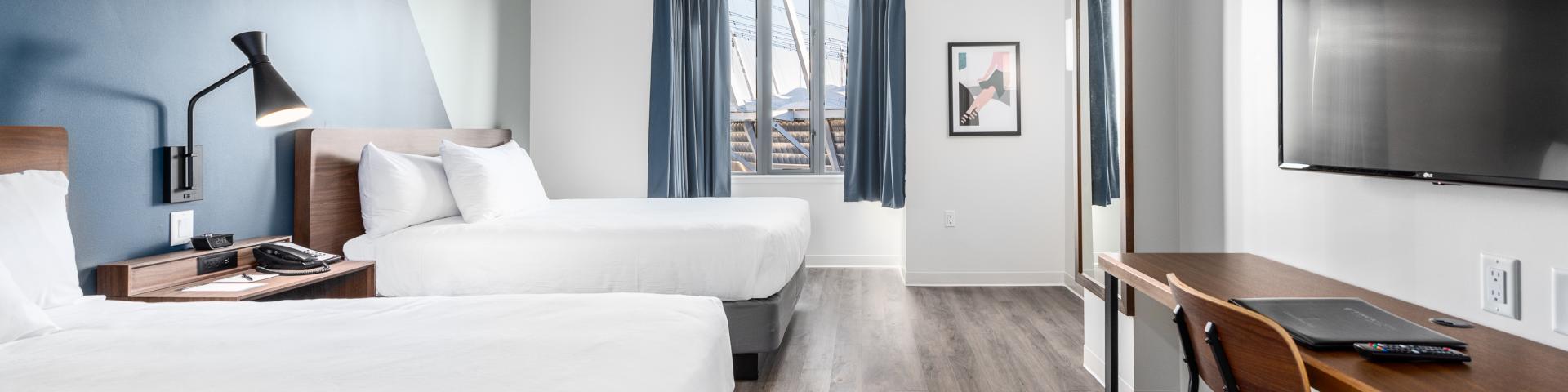 Queen-Queen Room - Hotel Willo in Vancouver