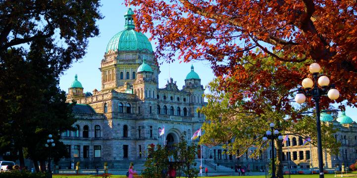 A fall day in Victoria out side the parliament