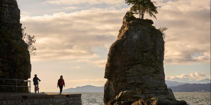 Stanley Park Siwash Rock 