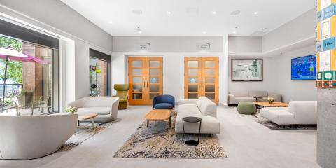 Hotel Willo (formerly YWCA Hotel Vancouver) - Lobby