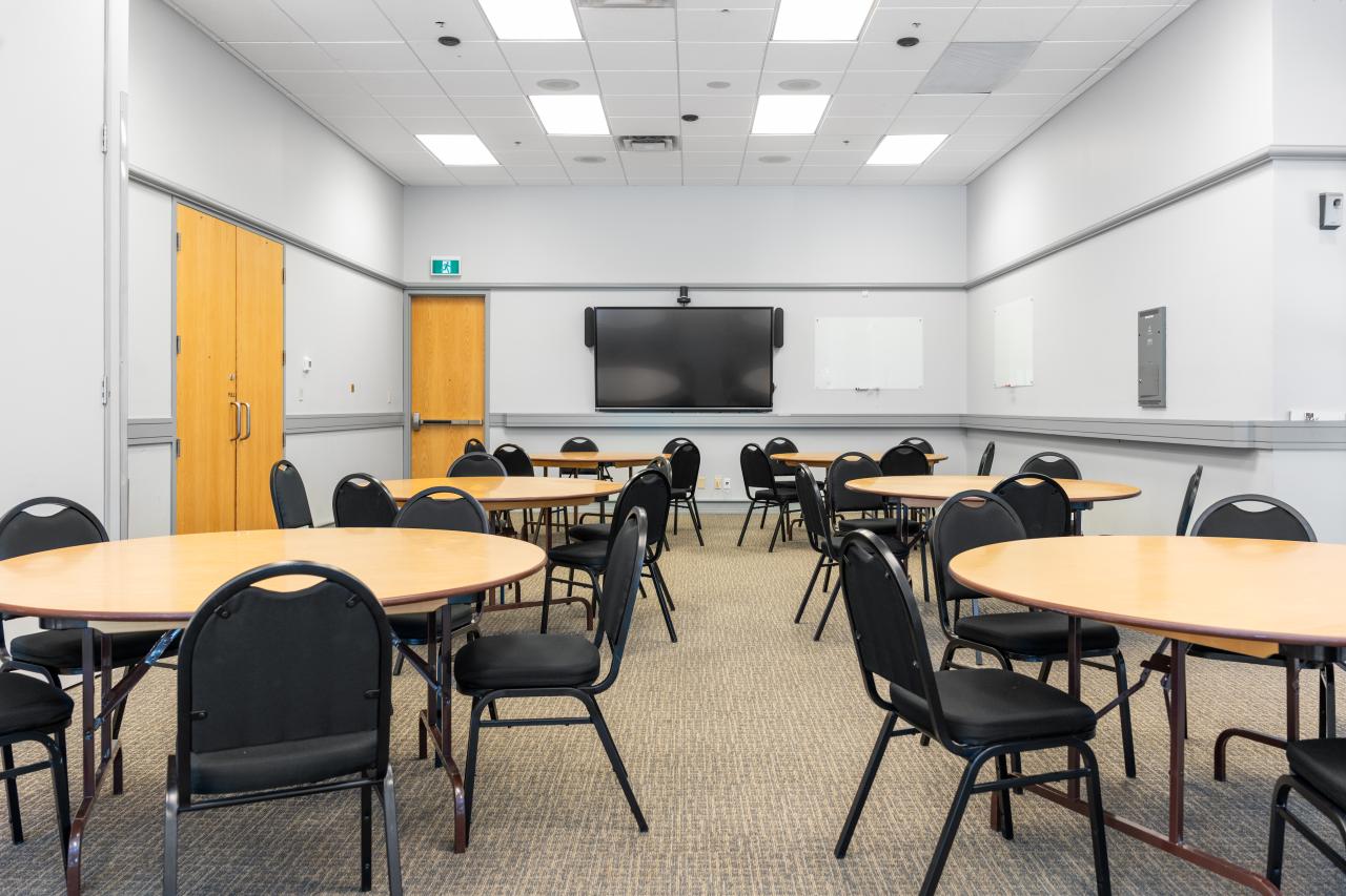 Canfor and Royal Combined room - banquet - Hotel Willo in Vancouver Meeting room rentals