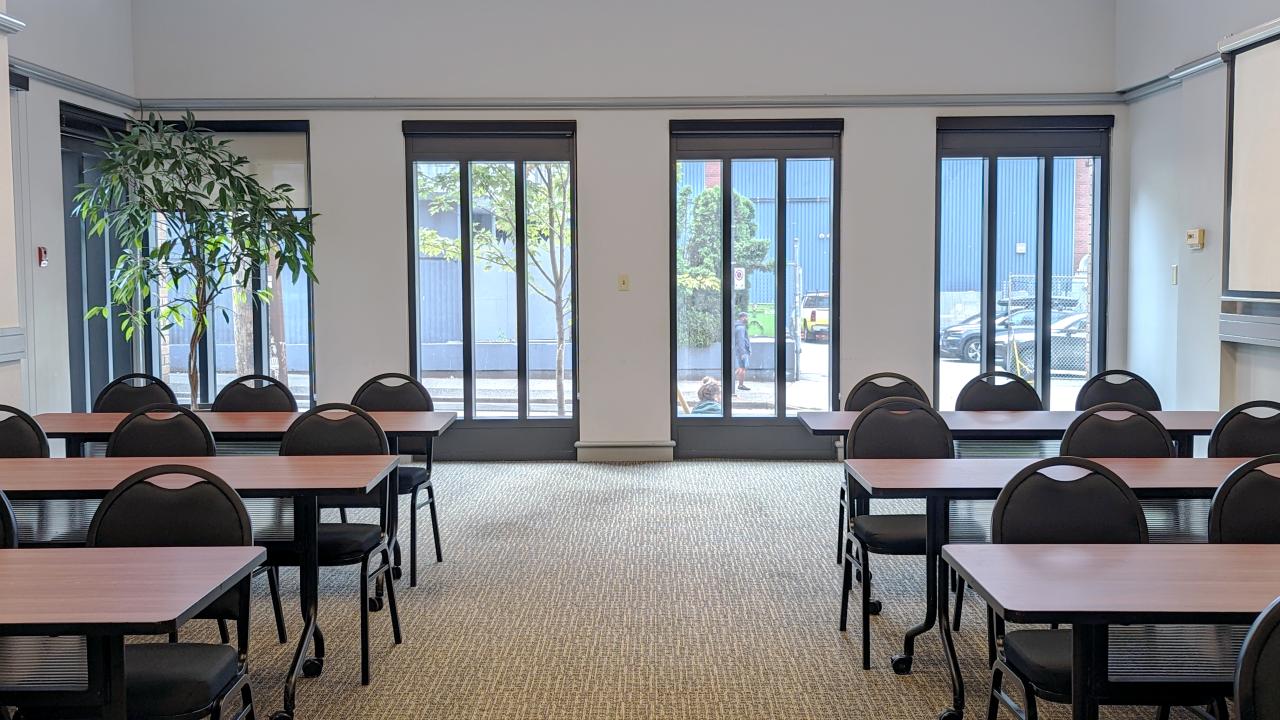 Canfor and Royal Combined room - classroom - Hotel Willo in Vancouver Meeting room rentals