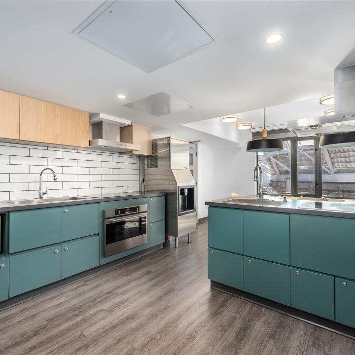 Shared Kitchens - Hotel Willo in Vancouver (formerly the YWCA Hotel Vancouver)